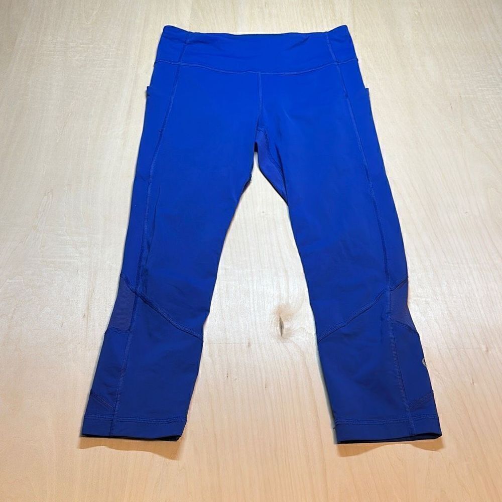 Lululemon leggings cropped capri royal blue zipper pocket size 9‎